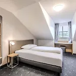 酒店 Passau-sued