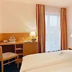 Passau-sued Отель 3*