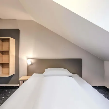 Otel Passau-sued 3*