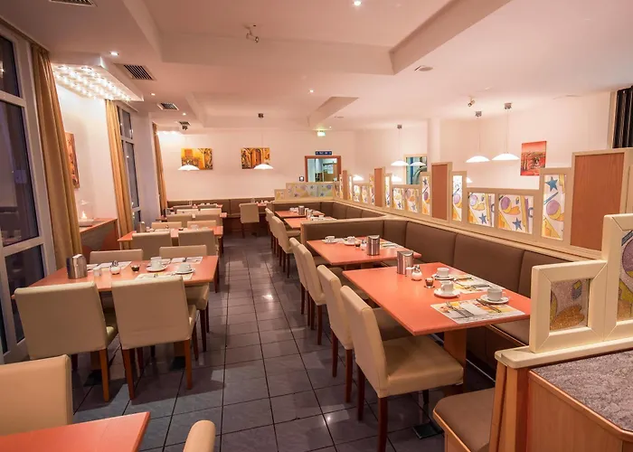 Отель Passau-sued