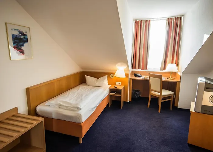 Отель Passau-sued